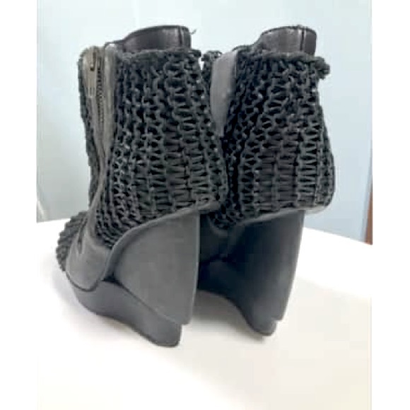 LD TUTTLE Leather Mesh Platforms - Picture 3 of 5